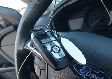 2018 Ford Fusion Hybrid Se z USA, uszkodzony, nr VIN 3FA6P0LU7JR286988